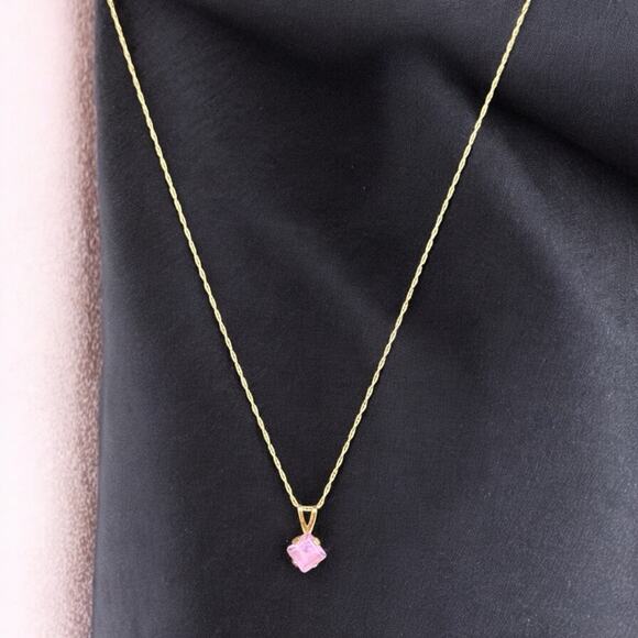 Vintage 14kt Yellow Gold Square Cut Natural Amethyst Pendant Necklace .7grams